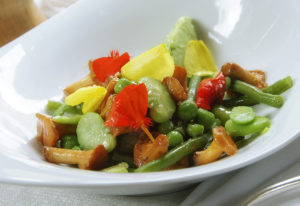 Cassolette de Légumes croquants et herbes du jardin